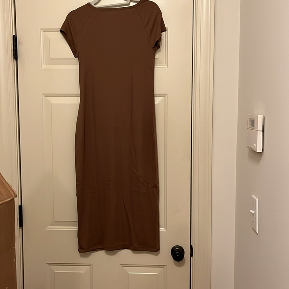 Madewell Camel Bodycon Midi Dres/NWT/M - Picture 10 of 10